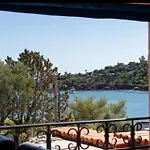 Face A La شقة تيول سور مير