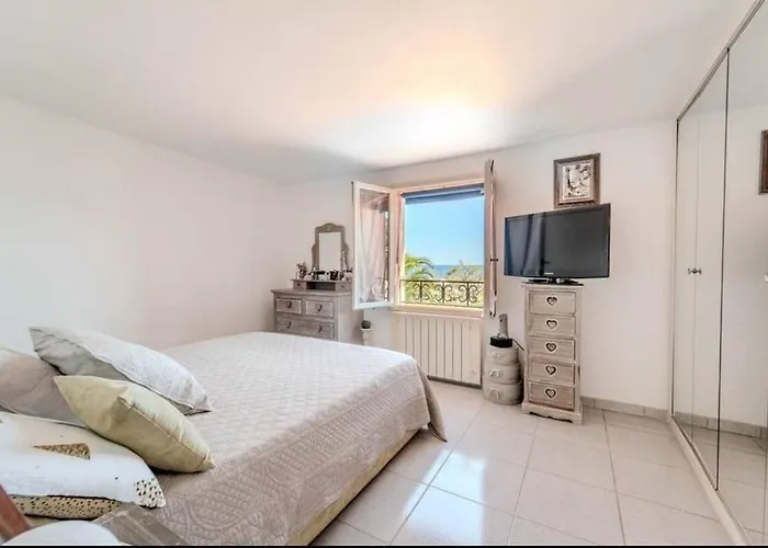 Apartamento Face A La